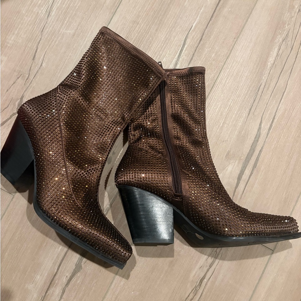 Gianni Bini Star Crossed Bronze Glitter Boots 8m